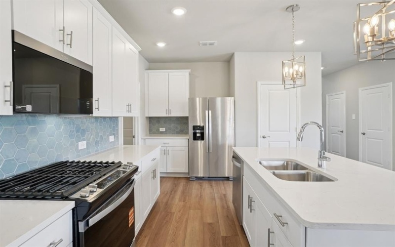515 Blanton Street, McKinney, TX 75069, 4 Habitaciones Habitaciones , ,2 BañosBaños,Residential,En Venta,515 Blanton Street,0,21035022