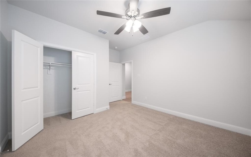 817 Birdie Drive, Little Elm, TX 75068, 5 Bedrooms Bedrooms, ,3 BathroomsBathrooms,Residential,For Sale,817 Birdie Drive,0,21035051