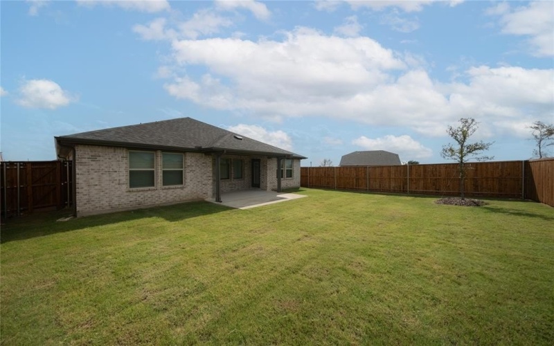 817 Birdie Drive, Little Elm, TX 75068, 5 Bedrooms Bedrooms, ,3 BathroomsBathrooms,Residential,For Sale,817 Birdie Drive,0,21035051
