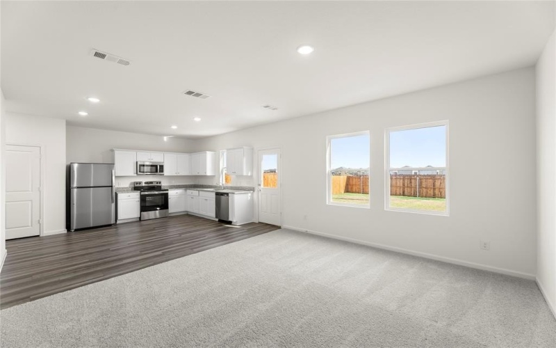 209 Bradford Drive, Princeton, TX 75407, 3 Bedrooms Bedrooms, ,2 BathroomsBathrooms,Residential,For Sale,209 Bradford Drive,0,21035056