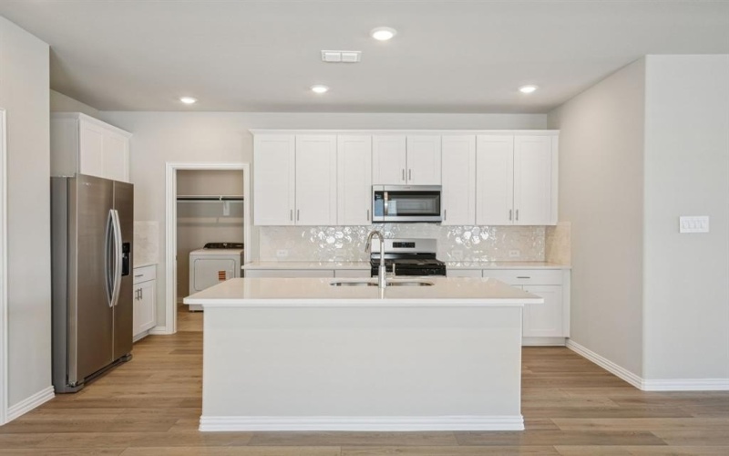 509 Blanton Street, McKinney, TX 75069, 4 Habitaciones Habitaciones , ,2 BañosBaños,Residential,En Venta,509 Blanton Street,0,21035057