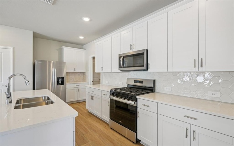509 Blanton Street, McKinney, TX 75069, 4 Habitaciones Habitaciones , ,2 BañosBaños,Residential,En Venta,509 Blanton Street,0,21035057