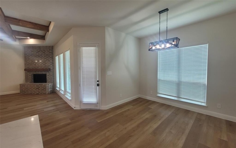 6850 Southrock Drive, Midlothian, TX 76065, 4 Habitaciones Habitaciones , ,3 BañosBaños,Residential,En Venta,6850 Southrock Drive,0,21035092