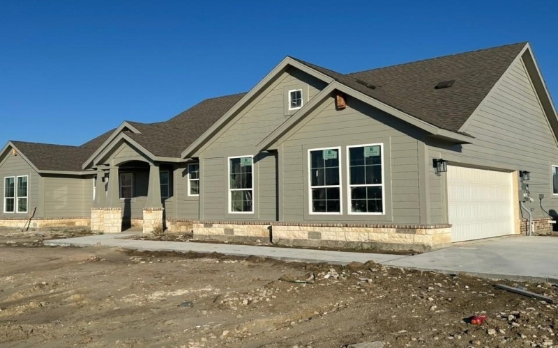 3109 White Oak Road, Oak Ridge, TX 75161, 3 Bedrooms Bedrooms, ,2 BathroomsBathrooms,Residential,For Sale,3109 White Oak Road,0,21035142