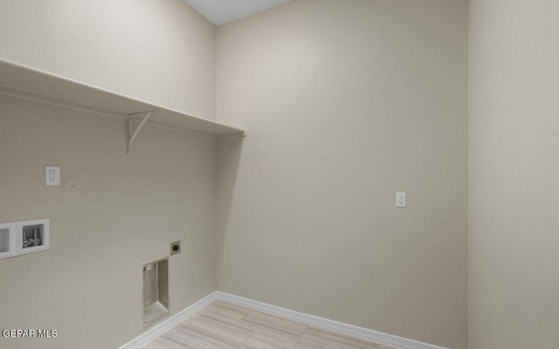 3805 Peak Place, El Paso, TX 79938, 5 Habitaciones Habitaciones , ,3 BañosBaños,Residential,En Venta,3805 Peak Place,917244