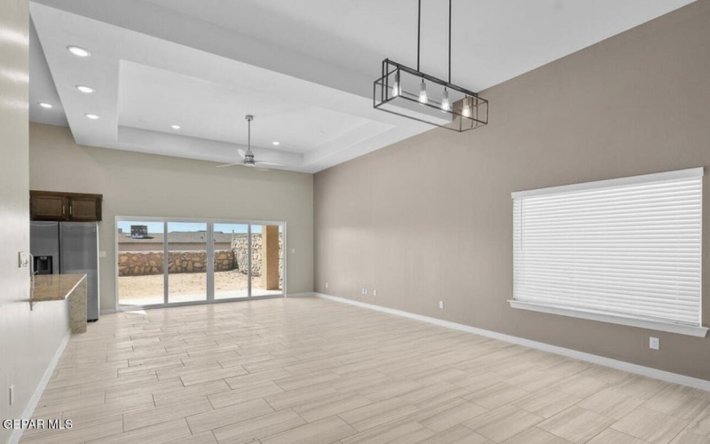 3805 Peak Place, El Paso, TX 79938, 5 Habitaciones Habitaciones , ,3 BañosBaños,Residential,En Venta,3805 Peak Place,917244