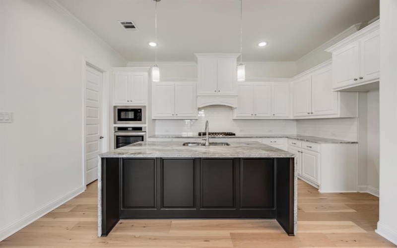 303 Big Antler Court, Heath, TX 75032, 3 Habitaciones Habitaciones , ,2 BañosBaños,Residential,En Venta,303 Big Antler Court,0,21035210
