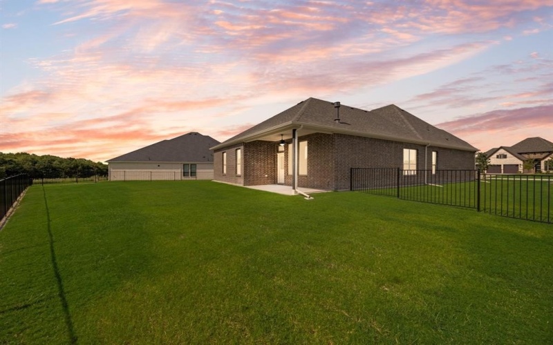 303 Big Antler Court, Heath, TX 75032, 3 Habitaciones Habitaciones , ,2 BañosBaños,Residential,En Venta,303 Big Antler Court,0,21035210