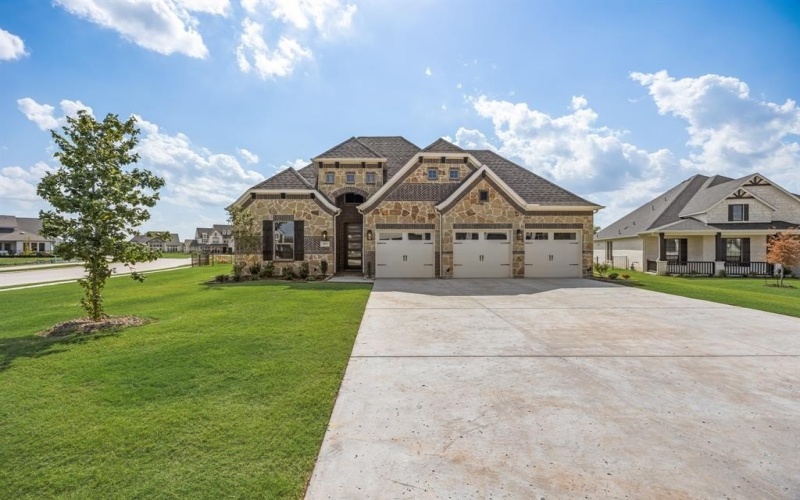 303 Big Antler Court, Heath, TX 75032, 3 Habitaciones Habitaciones , ,2 BañosBaños,Residential,En Venta,303 Big Antler Court,0,21035210