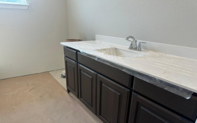 3111 White Oak Road, Oak Ridge, TX 75161, 4 Bedrooms Bedrooms, ,2 BathroomsBathrooms,Residential,For Sale,3111 White Oak Road,0,21035249