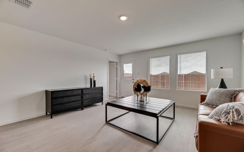 106 Arbor Hills Road, Balch Springs, TX 75181, 4 Habitaciones Habitaciones , ,2 BañosBaños,Residential,En Venta,106 Arbor Hills Road,0,21035324