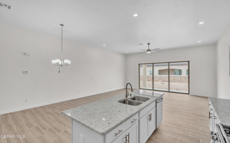51013 Desert Calico Avenue, El Paso, TX 79934, 4 Habitaciones Habitaciones , ,1 BañoBaños,Residential,En Venta,51013 Desert Calico Avenue,915940