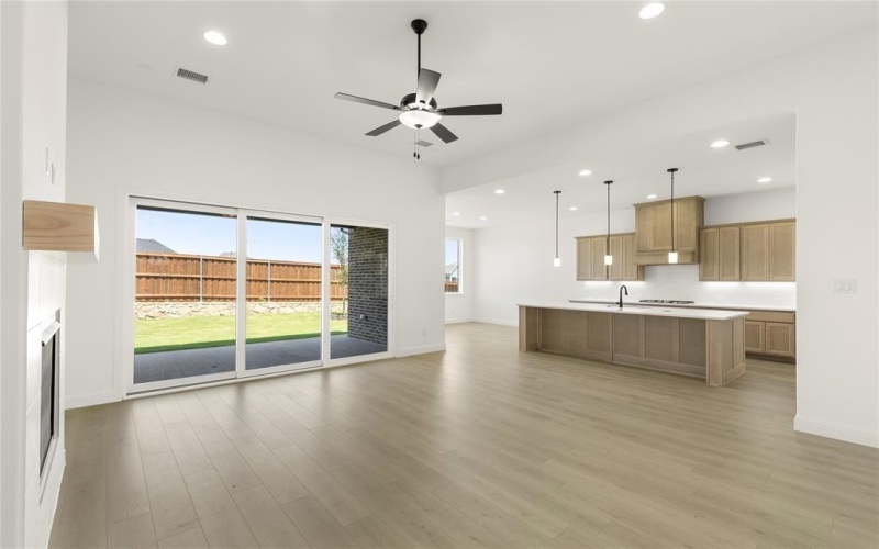 2102 Huntwick Way, Rockwall, TX 75087, 5 Bedrooms Bedrooms, ,5 BathroomsBathrooms,Residential,For Sale,2102 Huntwick Way,0,21035499