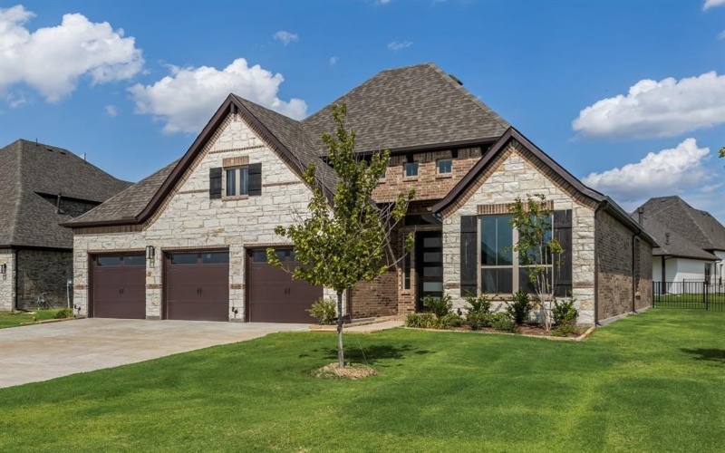 304 Big Antler Court, Heath, TX 75032, 3 Habitaciones Habitaciones , ,2 BañosBaños,Residential,En Venta,304 Big Antler Court,0,21035567