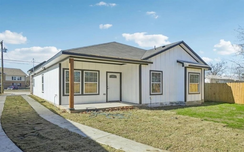 3853 Stallcup Road, Fort Worth, TX 76119, 4 Bedrooms Bedrooms, ,2 BathroomsBathrooms,Residential,For Sale,3853 Stallcup Road,0,21035652