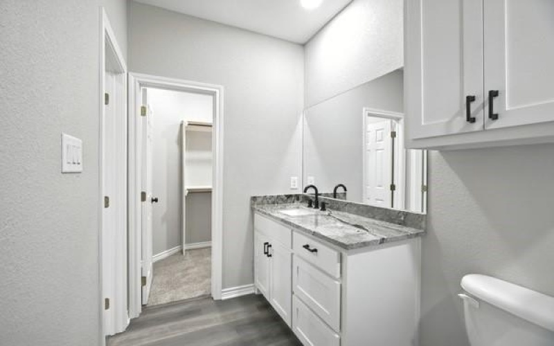 406 Abernathy Street, Hillsboro, TX 76645, 4 Bedrooms Bedrooms, ,2 BathroomsBathrooms,Residential,For Sale,406 Abernathy Street,0,21031801