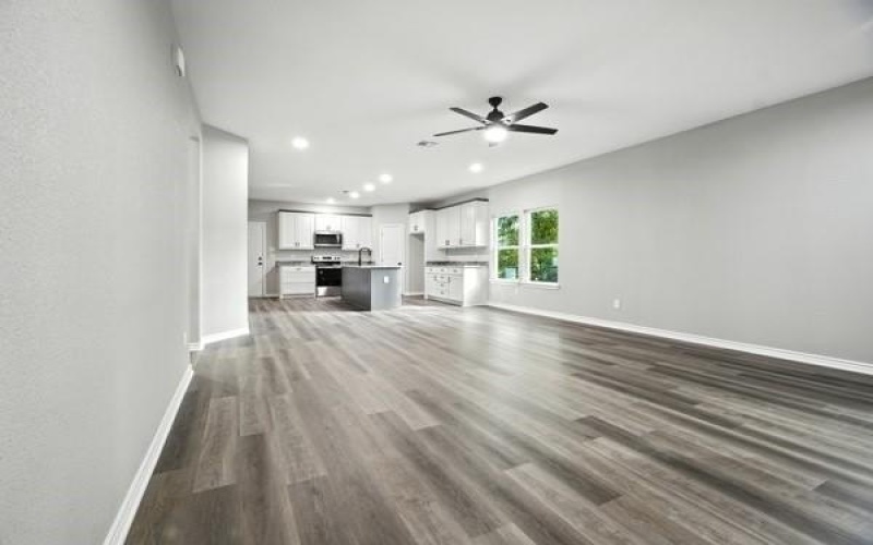 406 Abernathy Street, Hillsboro, TX 76645, 4 Bedrooms Bedrooms, ,2 BathroomsBathrooms,Residential,For Sale,406 Abernathy Street,0,21031801