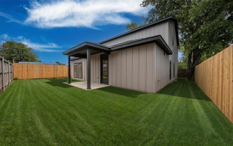 2433 Grant Street, Grand Prairie, TX 75051, 4 Habitaciones Habitaciones , ,3 BañosBaños,Residential,En Venta,2433 Grant Street,0,21032206
