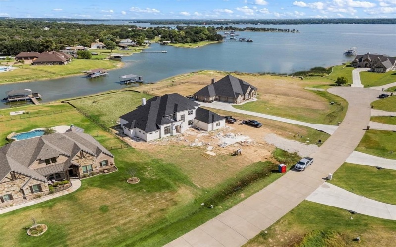 1805 Laguna Bay S, Pelican Bay, TX 76020, 4 Bedrooms Bedrooms, ,5 BathroomsBathrooms,Residential,For Sale,1805 Laguna Bay S,0,21033442