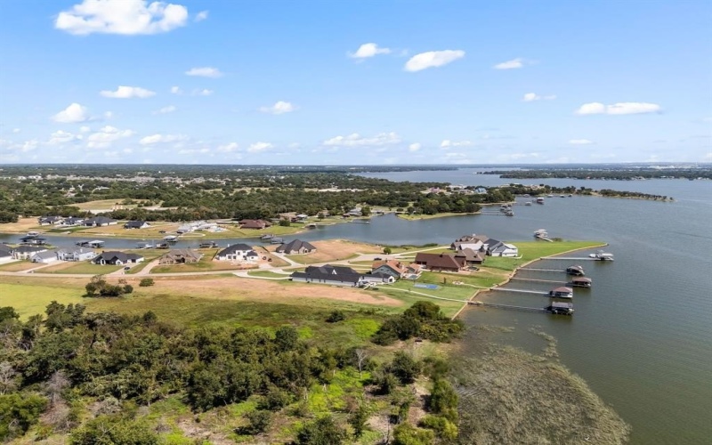 1805 Laguna Bay S, Pelican Bay, TX 76020, 4 Bedrooms Bedrooms, ,5 BathroomsBathrooms,Residential,For Sale,1805 Laguna Bay S,0,21033442