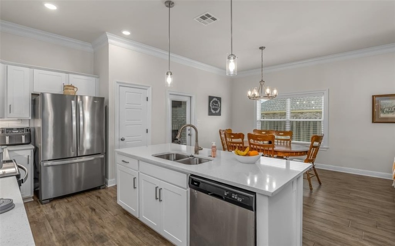 4840 Pin High Circle, Shreveport, LA 71107, 3 Habitaciones Habitaciones , ,2 BañosBaños,Residential,En Venta,4840 Pin High Circle,0,21034235