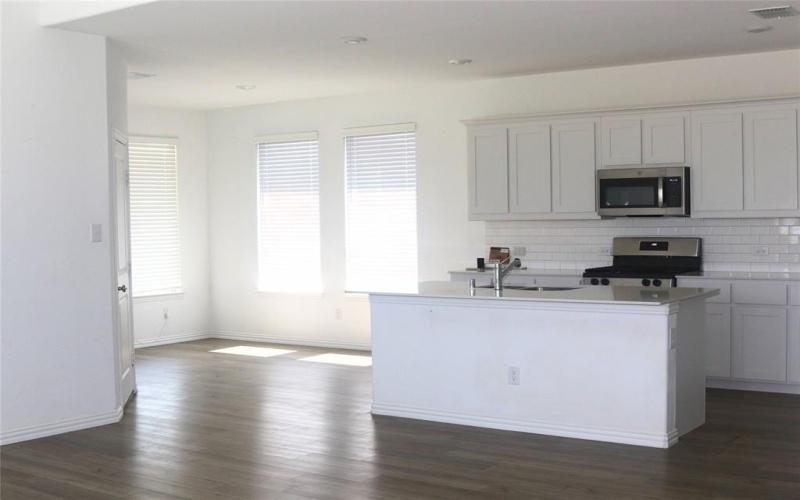 3750 Honey Daisy Drive, Crandall, TX 75114, 4 Bedrooms Bedrooms, ,3 BathroomsBathrooms,Residential,For Sale,3750 Honey Daisy Drive,0,21034716
