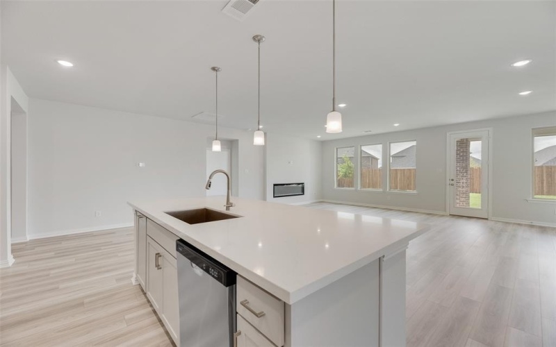 5800 Edward Drive, Celina, TX 76227, 4 Bedrooms Bedrooms, ,2 BathroomsBathrooms,Residential,For Sale,5800 Edward Drive,0,21034756