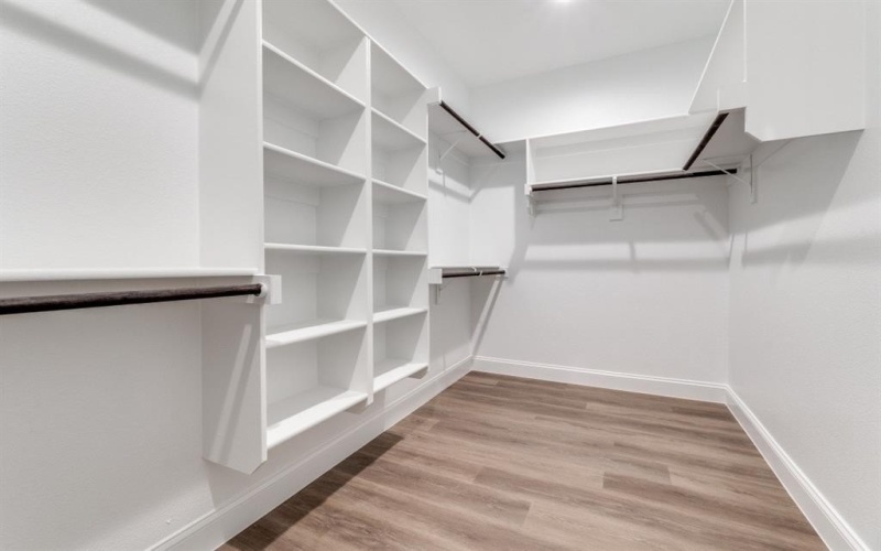 2818 Southland, Dallas, TX 75215, 4 Bedrooms Bedrooms, ,3 BathroomsBathrooms,Residential,For Sale,2818 Southland,0,21034926