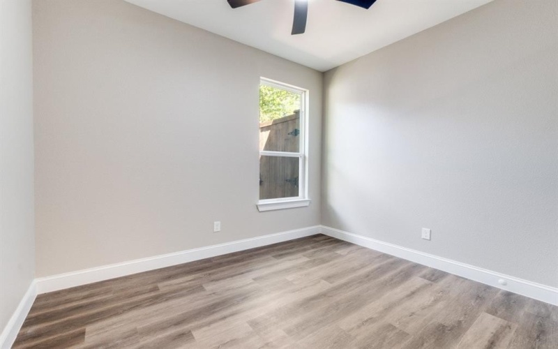 2818 Southland, Dallas, TX 75215, 4 Bedrooms Bedrooms, ,3 BathroomsBathrooms,Residential,For Sale,2818 Southland,0,21034926