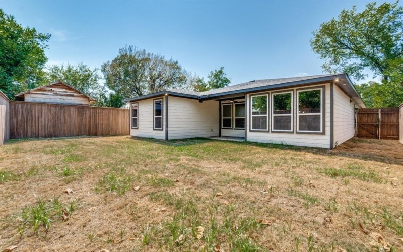 2818 Southland, Dallas, TX 75215, 4 Bedrooms Bedrooms, ,3 BathroomsBathrooms,Residential,For Sale,2818 Southland,0,21034926