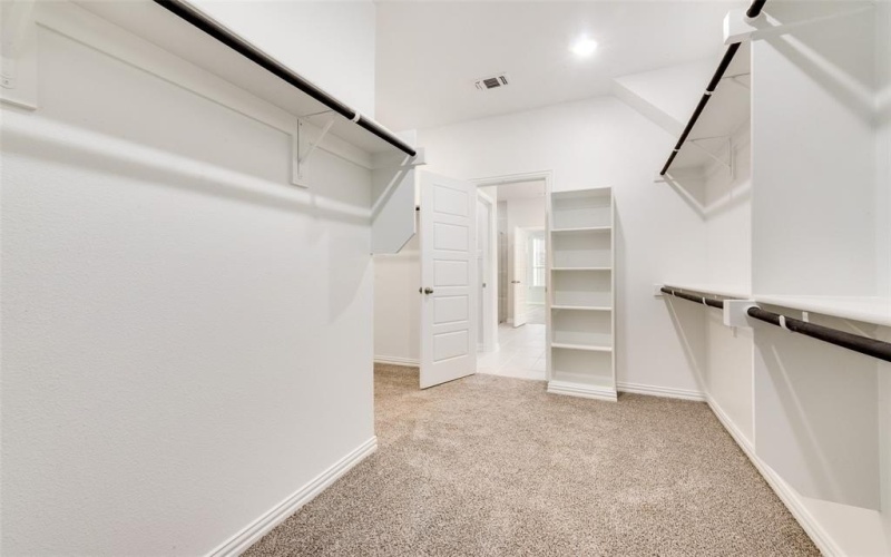 5816 Halton Drive, Celina, TX 76227, 4 Habitaciones Habitaciones , ,3 BañosBaños,Residential,En Venta,5816 Halton Drive,0,21034947