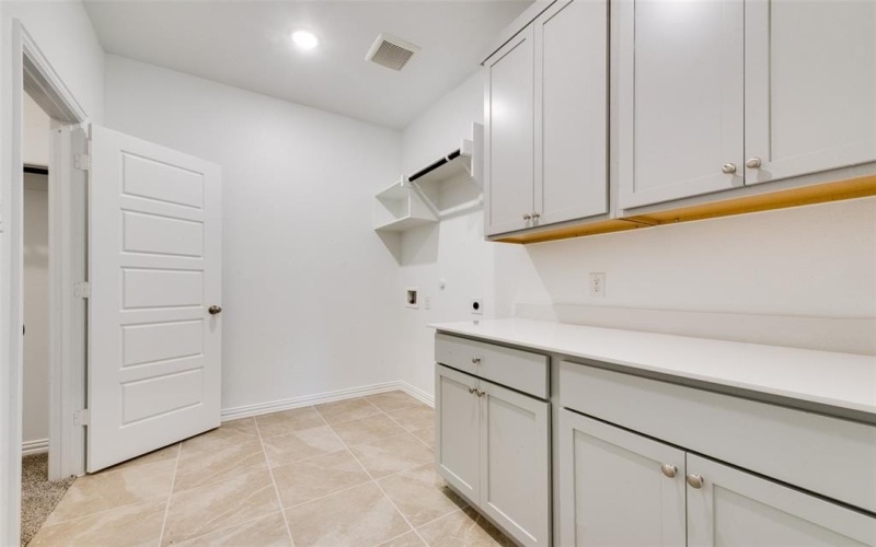 5816 Halton Drive, Celina, TX 76227, 4 Habitaciones Habitaciones , ,3 BañosBaños,Residential,En Venta,5816 Halton Drive,0,21034947