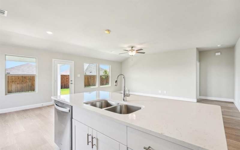 517 Tidal Drive, Princeton, TX 75071, 4 Bedrooms Bedrooms, ,3 BathroomsBathrooms,Residential,For Sale,517 Tidal Drive,0,21034949
