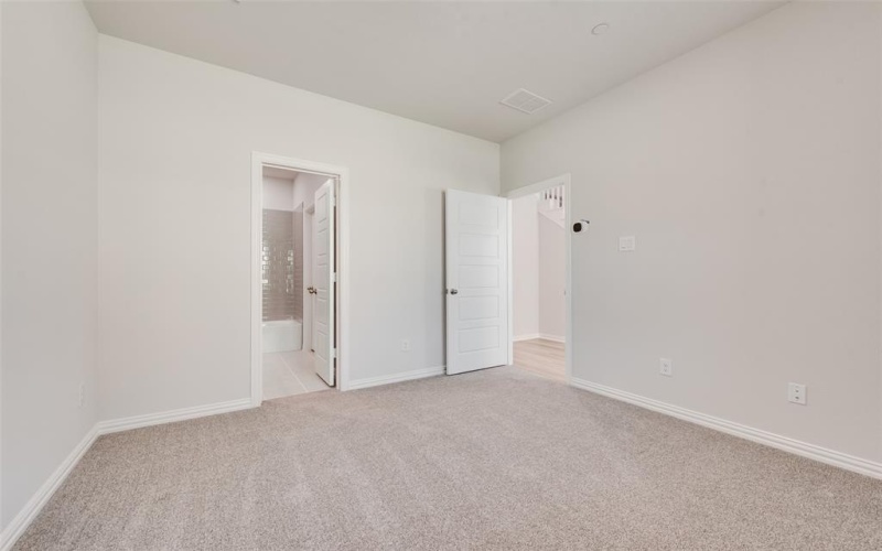 8055 Challenger Lane, Frisco, TX 75034, 3 Bedrooms Bedrooms, ,3 BathroomsBathrooms,Residential,For Sale,8055 Challenger Lane,0,21034956