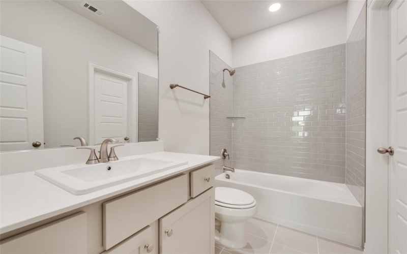 8055 Challenger Lane, Frisco, TX 75034, 3 Bedrooms Bedrooms, ,3 BathroomsBathrooms,Residential,For Sale,8055 Challenger Lane,0,21034956