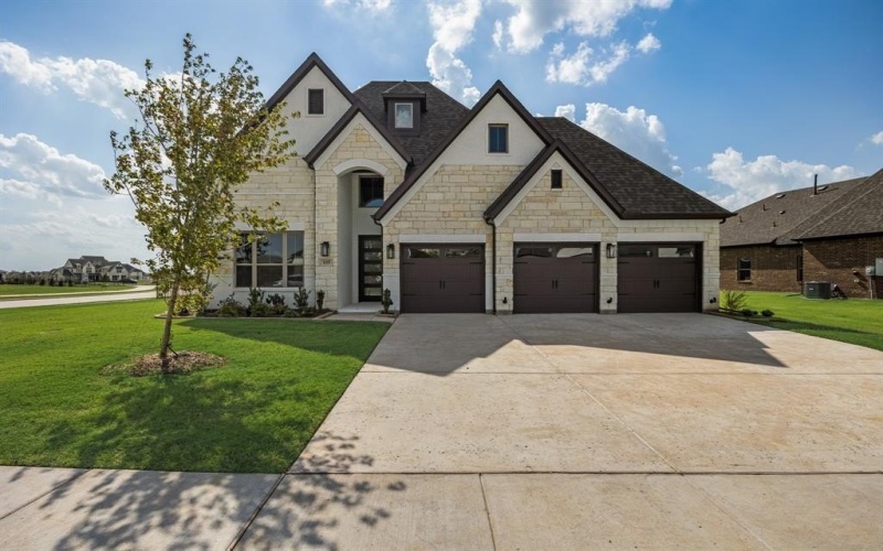 105 Deep Water Court, Heath, TX 75032, 3 Habitaciones Habitaciones , ,2 BañosBaños,Residential,En Venta,105 Deep Water Court,0,21035806