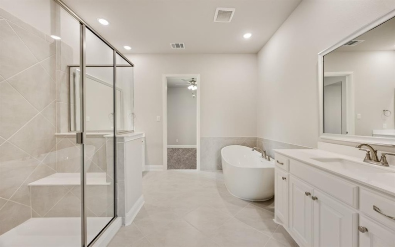 105 Deep Water Court, Heath, TX 75032, 3 Habitaciones Habitaciones , ,2 BañosBaños,Residential,En Venta,105 Deep Water Court,0,21035806