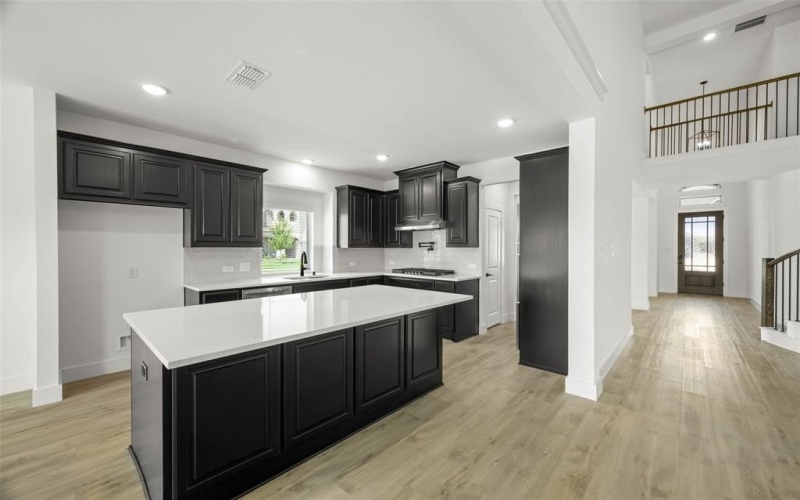 210 Tradd Street, Glenn Heights, TX 75154, 5 Habitaciones Habitaciones , ,5 BañosBaños,Residential,En Venta,210 Tradd Street,0,21035926