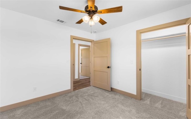 1105 E Navarro Avenue, Mart, TX 76664, 3 Bedrooms Bedrooms, ,2 BathroomsBathrooms,Residential,For Sale,1105 E Navarro Avenue,0,21035975
