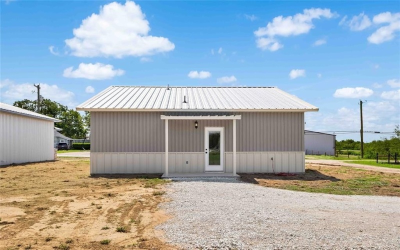 1105 E Navarro Avenue, Mart, TX 76664, 3 Bedrooms Bedrooms, ,2 BathroomsBathrooms,Residential,For Sale,1105 E Navarro Avenue,0,21035975