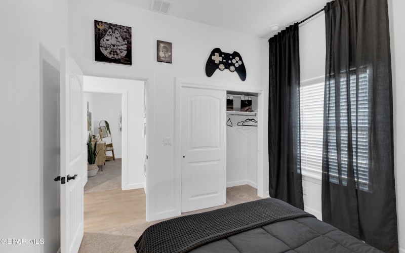 1835 Cimarron Park Drive, El Paso, TX 79911, 4 Bedrooms Bedrooms, ,2 BathroomsBathrooms,Residential,For Sale,1835 Cimarron Park Drive,0,928698