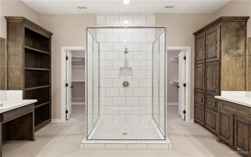 14916 Aqualina Way, McAllen, TX 78504, 5 Bedrooms Bedrooms, ,5 BathroomsBathrooms,Residential,For Sale,14916 Aqualina Way,0,478406