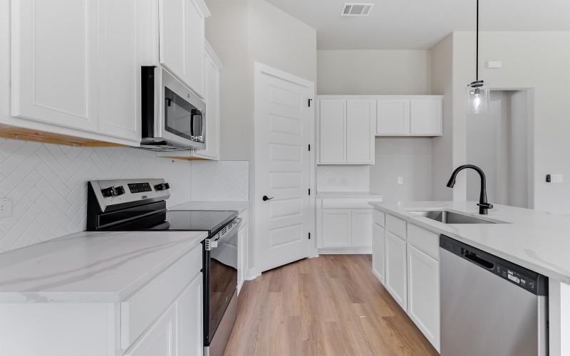 1251 Pecan Valley Drive, Marble Falls, TX 78654, 3 Bedrooms Bedrooms, ,2 BathroomsBathrooms,Residential,For Sale,1251 Pecan Valley Drive,0,174780