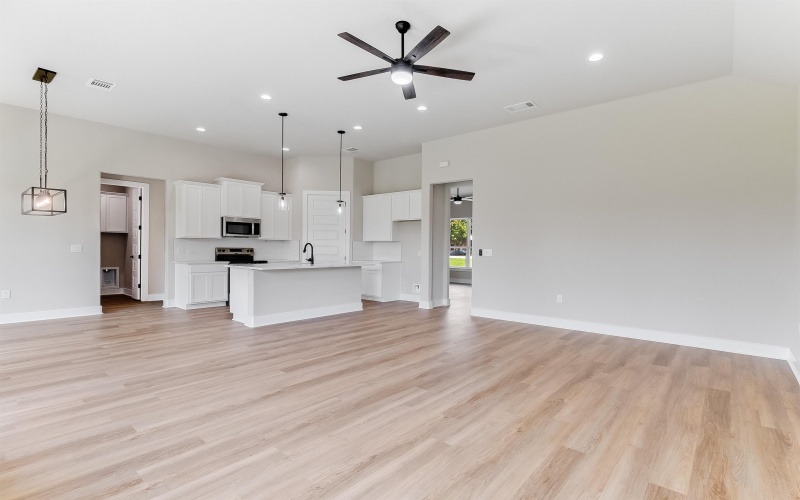 1251 Pecan Valley Drive, Marble Falls, TX 78654, 3 Bedrooms Bedrooms, ,2 BathroomsBathrooms,Residential,For Sale,1251 Pecan Valley Drive,0,174780