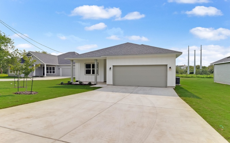 1255 Pecan Valley Drive, Marble Falls, TX 78654, 3 Habitaciones Habitaciones , ,2 BañosBaños,Residential,En Venta,1255 Pecan Valley Drive,0,174781