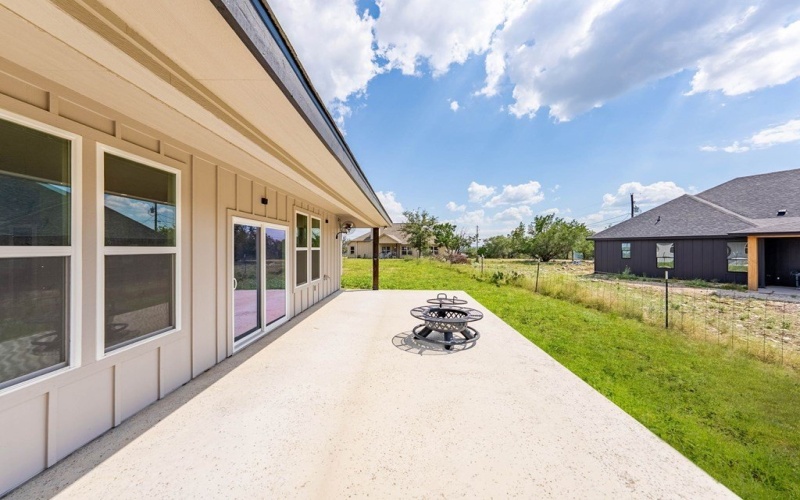 502 Sumack Dr W, Kerrville, TX 78028, 4 Habitaciones Habitaciones , ,2 BañosBaños,Residential,En Venta,502 Sumack Dr W,0,120085
