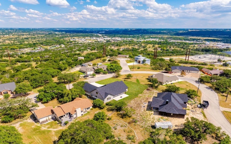 502 Sumack Dr W, Kerrville, TX 78028, 4 Habitaciones Habitaciones , ,2 BañosBaños,Residential,En Venta,502 Sumack Dr W,0,120085