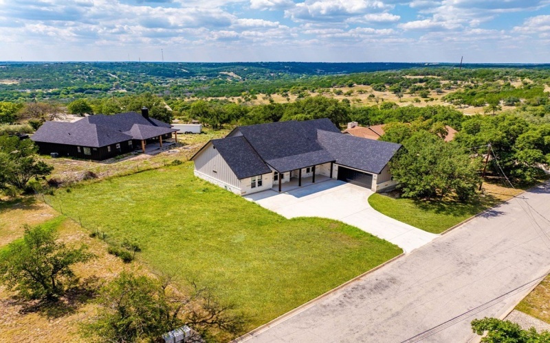 502 Sumack Dr W, Kerrville, TX 78028, 4 Habitaciones Habitaciones , ,2 BañosBaños,Residential,En Venta,502 Sumack Dr W,0,120085