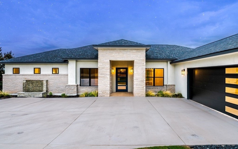 2089 Summit Crest Dr, Kerrville, TX 78028, 4 Bedrooms Bedrooms, ,3 BathroomsBathrooms,Residential,For Sale,2089 Summit Crest Dr,0,120087