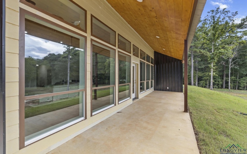 14157 County Road 173 N, Kilgore, TX 75662, 5 Bedrooms Bedrooms, ,3 BathroomsBathrooms,Residential,For Sale,14157 County Road 173 N,0,20255702